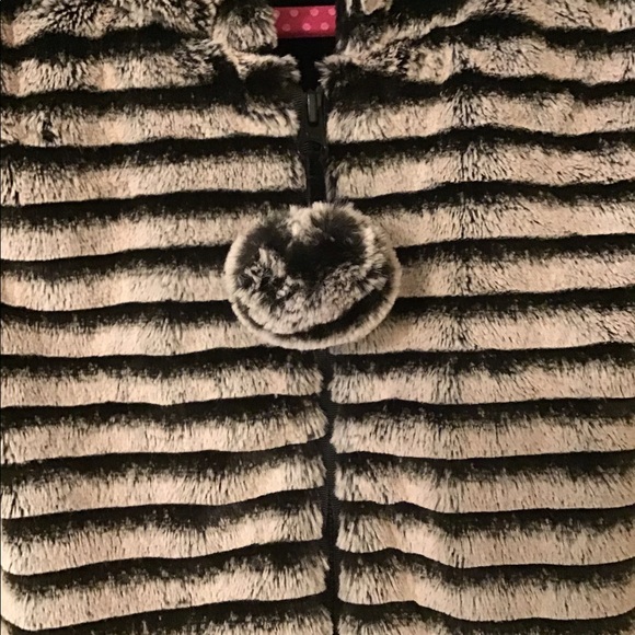 AMERICAN WIDGEON girl’s vest - Picture 4 of 7